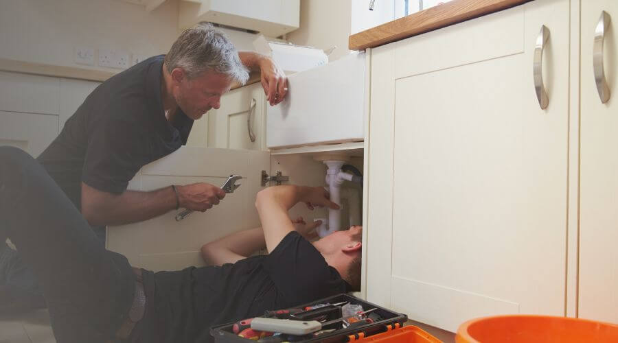 Local water heater installation in Albion, IL